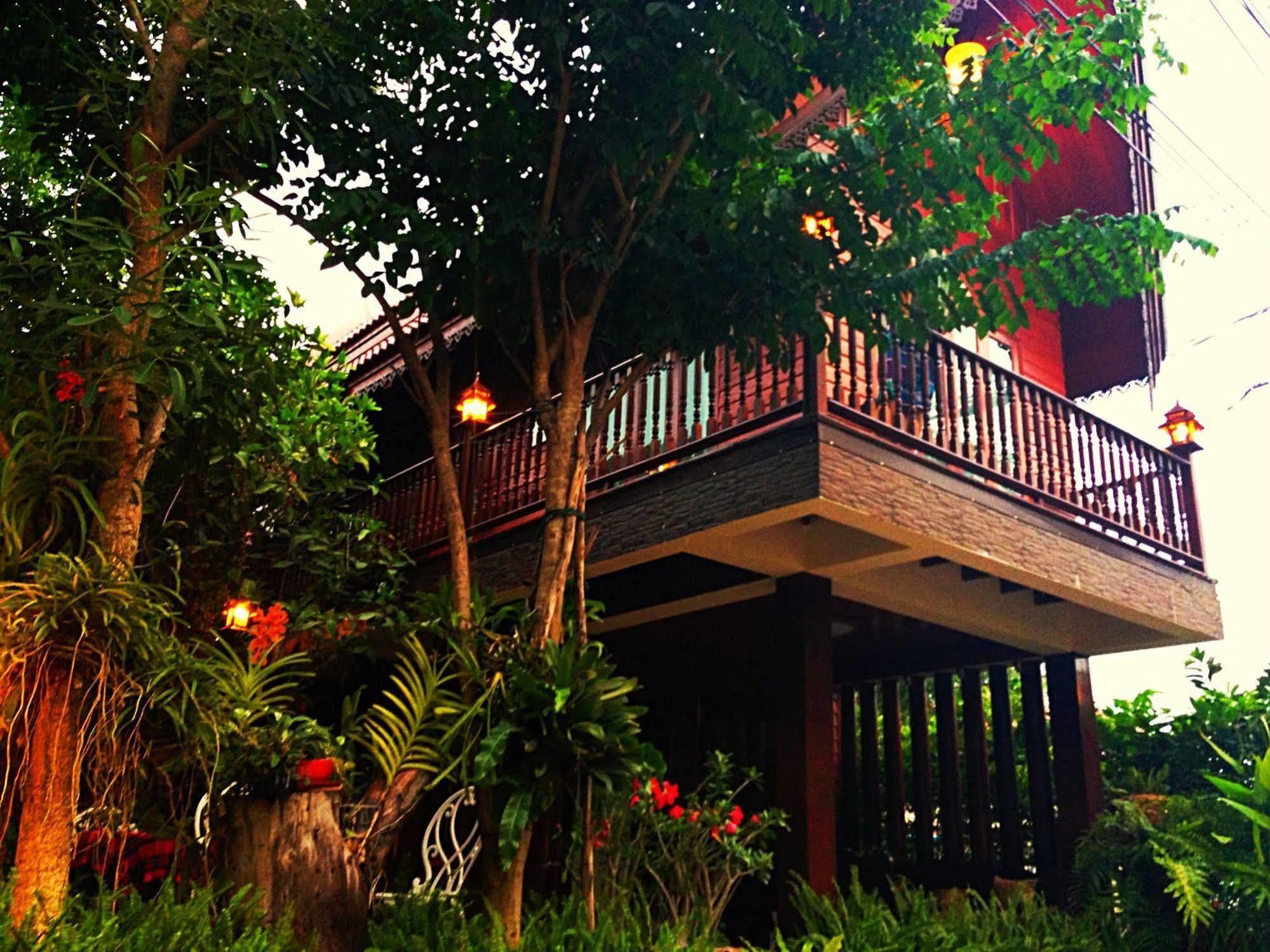 Baifern Homestay Phra Nakhon Si Ayutthaya Exterior photo